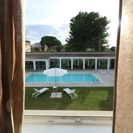 Artemisia 3* Bari